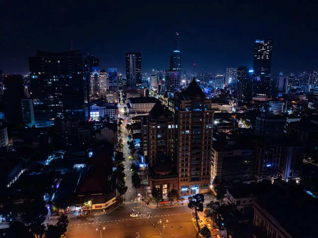 2025年宾馆服务行业安全监管新规对住宿经营的影响分析